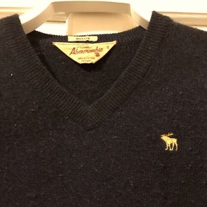 Abercrombie & Fitch navy blue v neck sweater